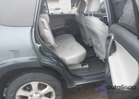 2010 Toyota Rav4 Limited z USA, uszkodzony, nr VIN JTMDF4DV7AD026294